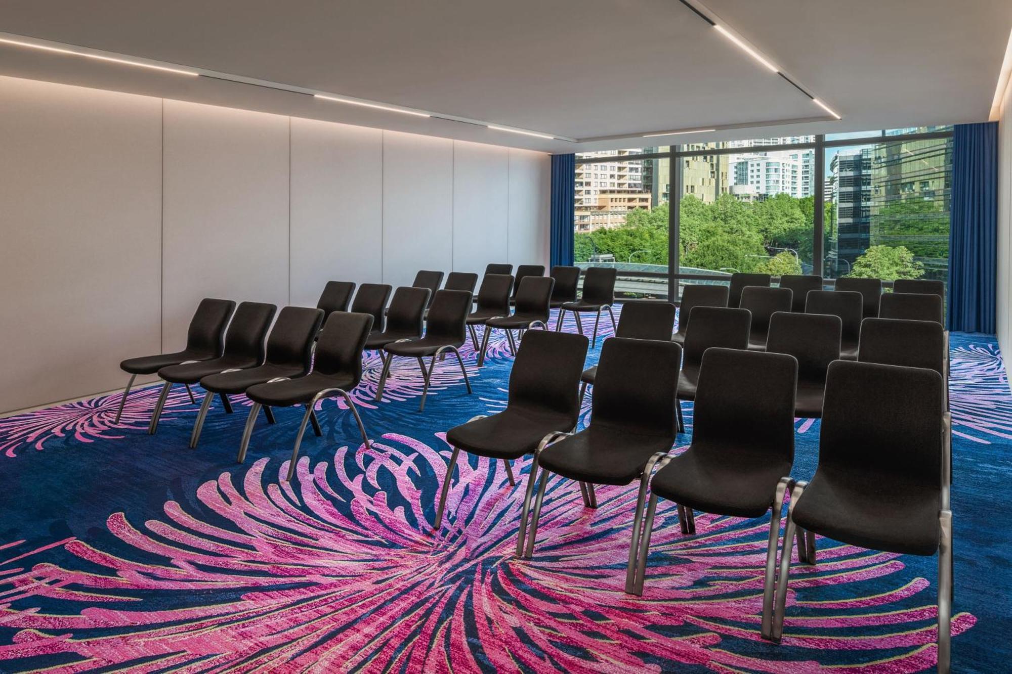 W Sydney Sidney Exterior foto Meeting room